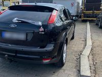 Second-hand Ford Focus Titanium 2007 Negru Hatchback