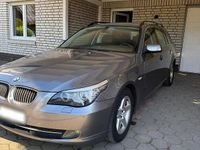 Gebraucht BMW 520 Exclusive 170 PS (125 kW) 2009 Grau Kombi