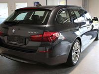 Gebraucht BMW 530 Sport Line 258 PS (189 kW) 2016 Sophistograu brillanteffekt Kombi
