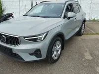 Gebraucht Volvo XC40 Core 197 PS (144 kW) 2024 Grau SUV