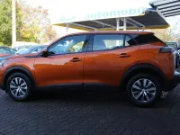 Gebraucht Peugeot 2008 101 PS (74 kW) 2021 Orange SUV