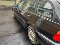 Gebraucht BMW 318 143 PS (105 kW) 2004 Schwarz Kombi