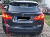 Gebraucht BMW 218 Advantage 140 PS (102 kW) 2018 Grau Kombi