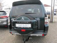 gebraucht Mitsubishi Pajero 3.2 DI-D Automatik Instyle+AHK+Autom+7 Sitze