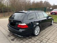 Gebraucht BMW 530 Performance 231 PS (169 kW) 2007 Schwarz Kombi