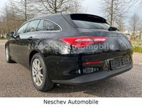 gebraucht Mercedes CLA200 Shooting Brake CLA 200 d 8G-DCT Navi/Carpaly1Hd