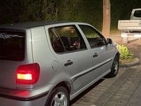 Brugt VW Polo 75 HK (55 kW) 2001 Sølv Hatchback