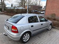 Gebraucht Opel Astra Selection 84 PS (61 kW) 2002 Silber Limousine