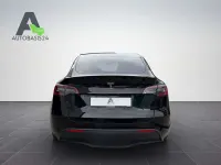 Usata Tesla Model Y Performance 392 kW (534 CV) 2022 Nero SUV