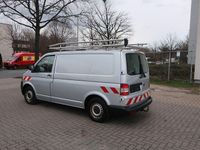 Gebraucht VW T5 140 PS (102 kW) 2013 Silber Van