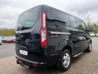Gebraucht Ford Tourneo 170 PS (125 kW) 2016 Schwarz Kombi