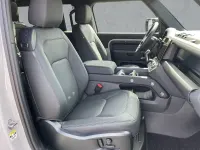 Neu Land Rover Defender SE 349 PS (256 kW) 2026 Andere SUV