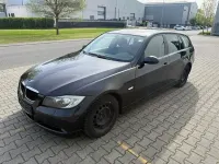 Gebraucht BMW 320 163 PS (119 kW) 2005 Schwarz Kombi