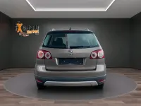 Gebraucht VW Golf VI 122 PS (89 kW) 2011 Braun Kleinwagen