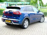 Gebraucht Kia Niro 105 PS (77 kW) 2017 Blau SUV