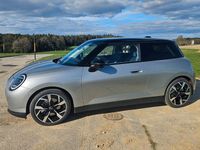 Second-hand Mini Cooper 135 kW (184 CP) 2024 Argintiu Hatchback