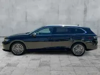 Gebraucht VW Passat Elegance 204 PS (150 kW) 2025 Grenadillschwarz metallic Kombi