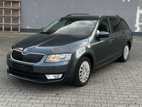 Gebraucht Skoda Octavia Ambition 150 PS (110 kW) 2016 Grau Kleinwagen