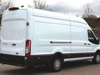 Second-hand Ford Transit 170 CP (125 kW) 2024 Alb Monovolum
