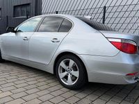 Gebraucht BMW 530 Advantage 231 PS (169 kW) 2006 Silber Limousine