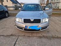 Gebraucht Skoda Superb Elegance 193 PS (141 kW) 2002 Silber Limousine