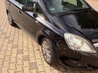 Gebraucht Opel Zafira Selection 140 PS (102 kW) 2010 Schwarz Van / Kleinbus