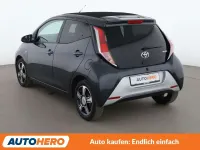 Gebraucht Toyota Aygo X-clusiv 69 PS (50 kW) 2016 Dark grey Kleinwagen