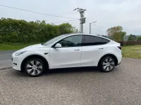 Gebraucht Tesla Model Y RWD 188 kW (256 PS) 2023 Weiß SUV