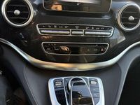 Gebraucht Mercedes V220 Edition 190 PS (139 kW) 2015 Weiß Van / Kleinbus