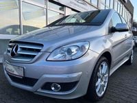 Gebraucht Mercedes B200 136 PS (100 kW) 2010 Silber Van / Kleinbus