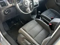Gebraucht VW Touran 140 PS (102 kW) 2012 Silber Van / Kleinbus