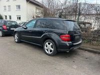 Gebraucht Mercedes ML280 190 PS (139 kW) 2008 Schwarz SUV