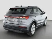 Gebraucht Audi e-tron Ambiente 210 kW (286 PS) 2025 Taifungrau metallic (metallic) SUV