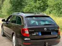 Gebraucht Skoda Superb 170 PS (125 kW) 2014 Braun Kombi