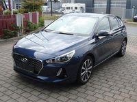 Gebraucht Hyundai i30 110 PS (80 kW) 2017 Blau Limousine