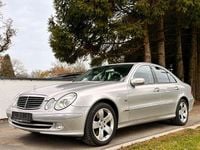Second-hand Mercedes E500 306 CP (225 kW) 2004 Argintiu Berlinǎ