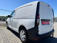 Second-hand VW Caddy 122 CP (89 kW) 2024 Alb Monovolum