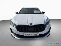 Neu Skoda Superb 265 PS (194 kW) 2026 Kristallweiß uni Kombi