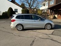 Gebraucht BMW 218 Gran Tourer Advantage 150 PS (110 kW) 2017 Silber Van / Kleinbus