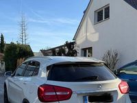 Gebraucht Mercedes GLA200 156 PS (114 kW) 2016 Weiß SUV