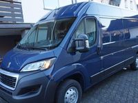 Gebraucht Peugeot Boxer 140 PS (102 kW) 2023 Blau Van