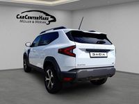 Neu Dacia Duster Journey 131 PS (96 kW) 2025 Weiss SUV