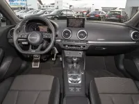 Używany Audi A3 S-Line 150 KM (110 kW) 2017 Niebieski Sedan/Limuzyna