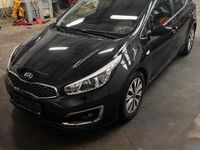 Gebraucht Kia Ceed 134 PS (98 kW) 2018 Schwarz Kleinwagen