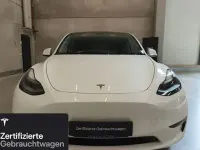 Gebraucht Tesla Model Y 273 kW (372 PS) 2023 Weiß SUV