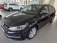 Gebraucht VW Golf VII Highline 150 PS (110 kW) 2020 Schwarz Kombi