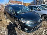 Gebraucht Toyota Verso Life 111 PS (81 kW) 2015 Blau Van / Kleinbus