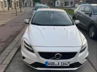 Gebraucht Volvo V40 155 PS (114 kW) 2016 Weiß Limousine
