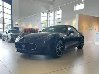 Neu Maserati GranCabrio 491 PS (361 kW) 2026 Schwarz Cabrio