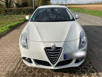 gebraucht Alfa Romeo Giulietta 1.4 TB 88kW/120PS Weiß
